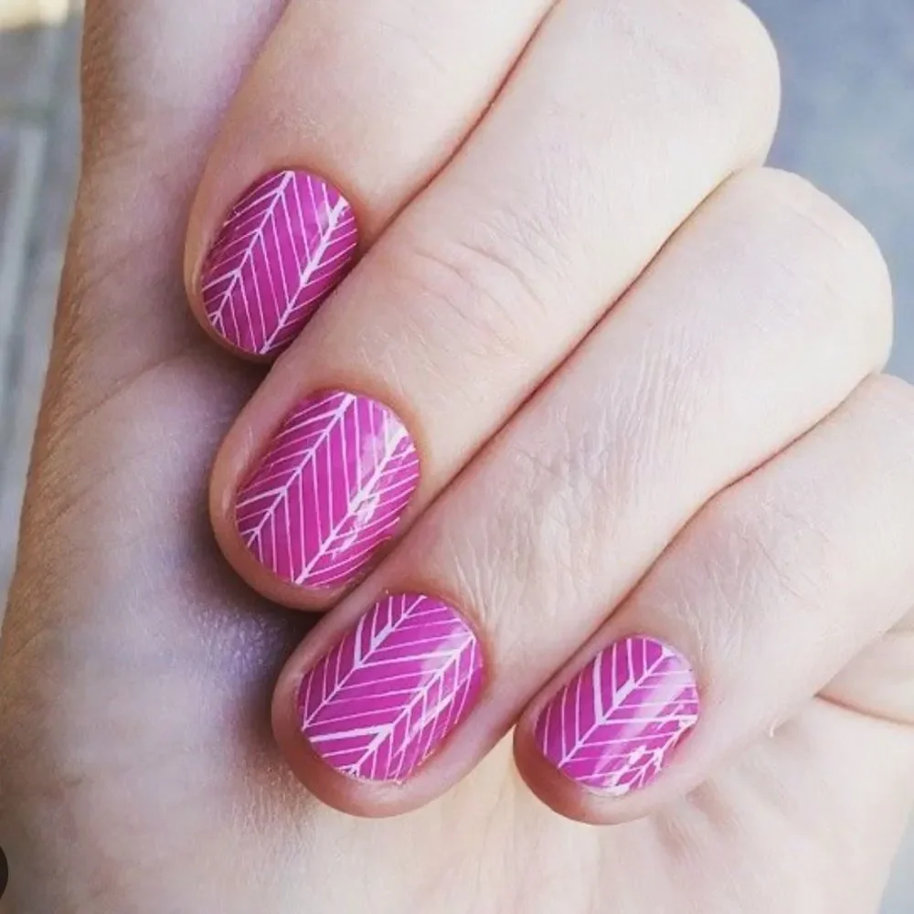 Jamberry Spearhead Full Sheet Nail Wraps 11K7
